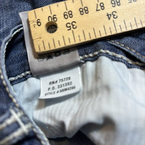 Buckle BKE Jeans Mens 36x28 Blue Dark Wash Tyler Straight Stretch Denim Whiskers - Picture 10 of 11